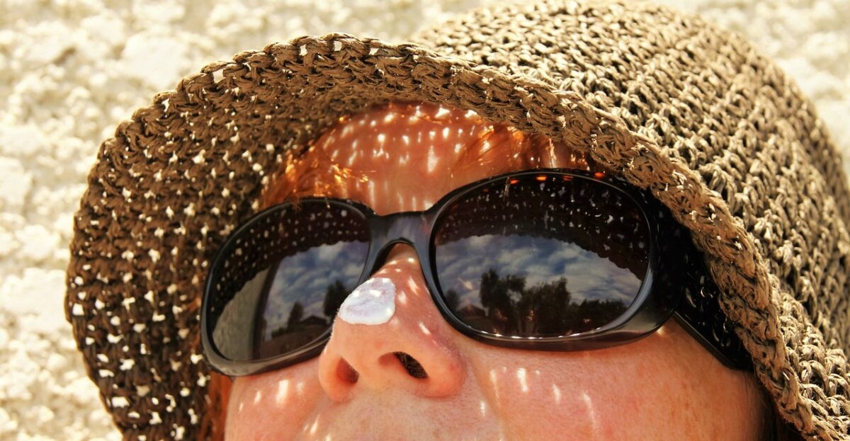 Does Sunscreen Help Acne? Let's Explore